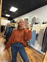 Load image into Gallery viewer, Soft oversized sweater