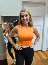 Load image into Gallery viewer, cropped tank top