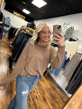 Load image into Gallery viewer, Ribbed pocket long sleeve