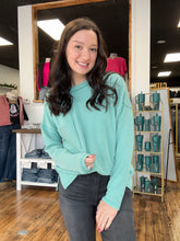 Load image into Gallery viewer, Ribbed pocket long sleeve