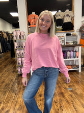 Load image into Gallery viewer, mineral wash raglan sleeve sweatshirt