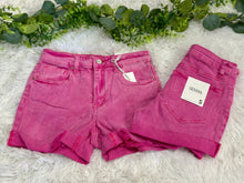 Load image into Gallery viewer, Cuffed raw hem Jean shorts