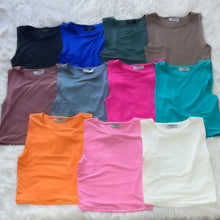 Load image into Gallery viewer, cropped tank top