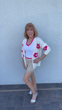Load image into Gallery viewer, Daisy ivory sweater
