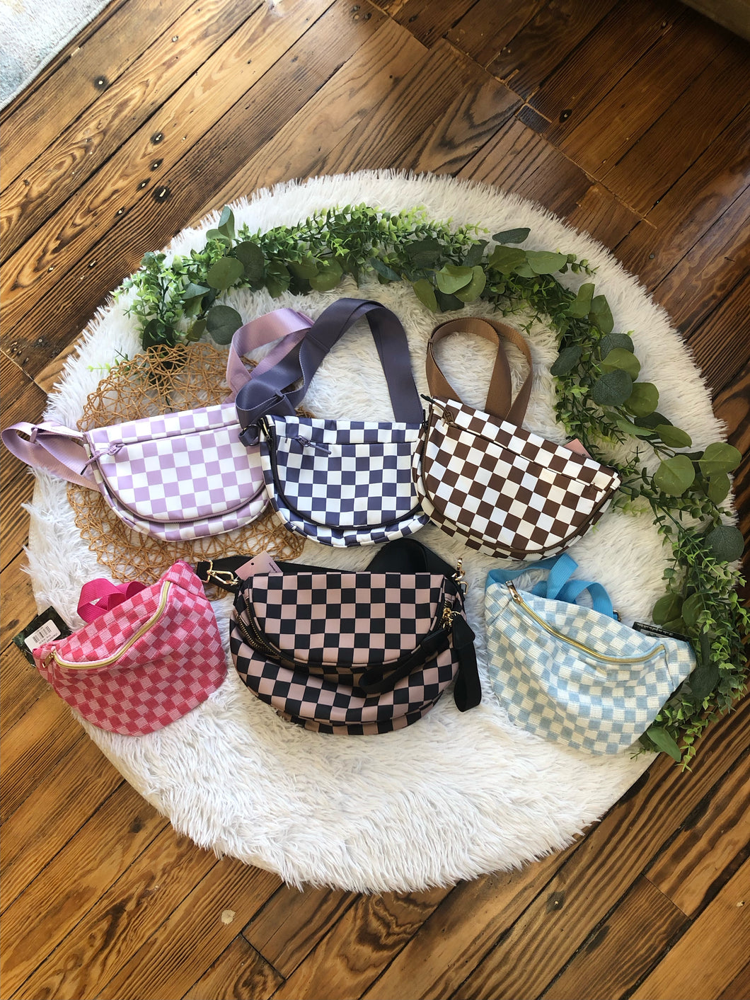 checkered flip purse