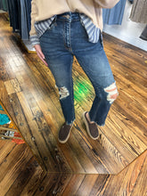 Load image into Gallery viewer, crop flare knee distress jeans
