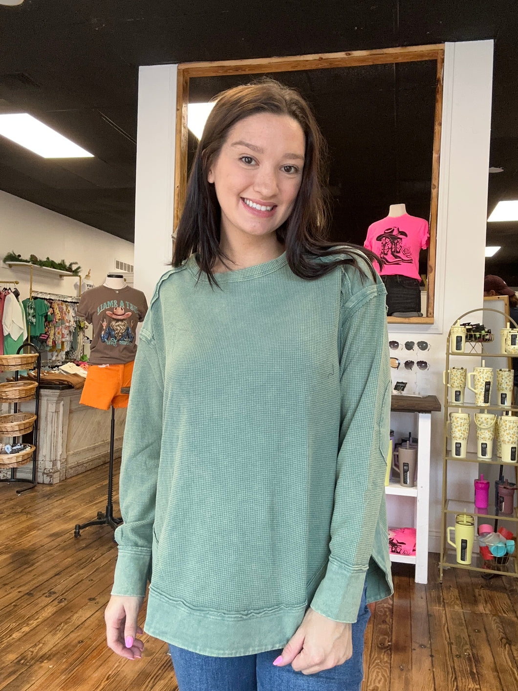 Mineral washed oversize round hem top