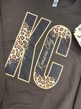 Load image into Gallery viewer, Leopard KC Sweatshirt
