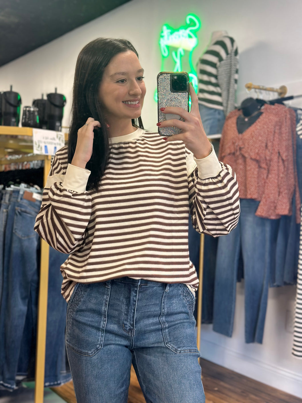 Striped chestnut top