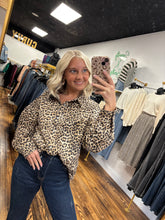 Load image into Gallery viewer, Leopard shacket
