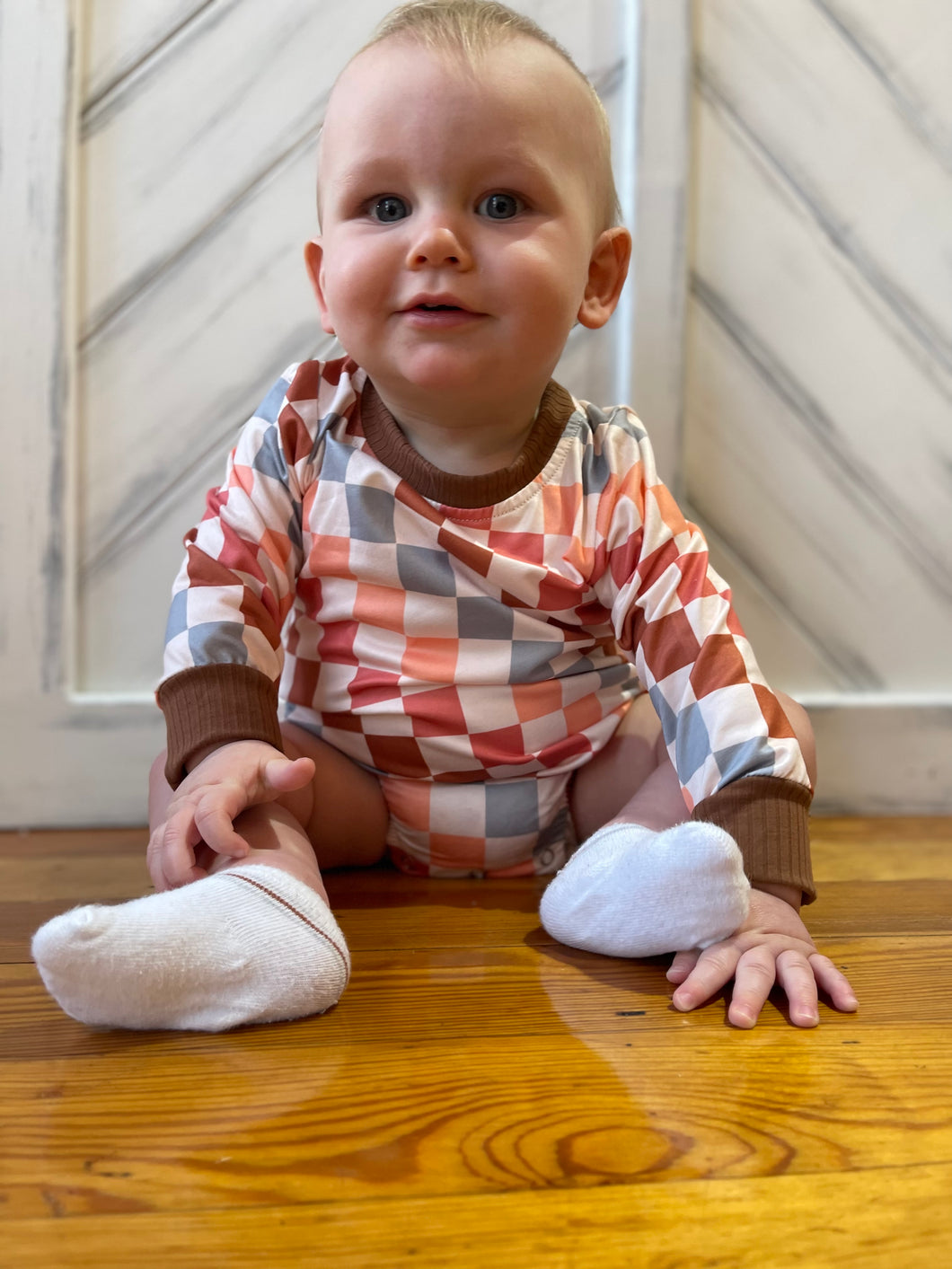 infant long sleeve checkered onesie