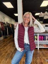 Load image into Gallery viewer, Lightweight vests
