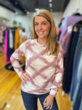 Load image into Gallery viewer, Tie Dye pullover
