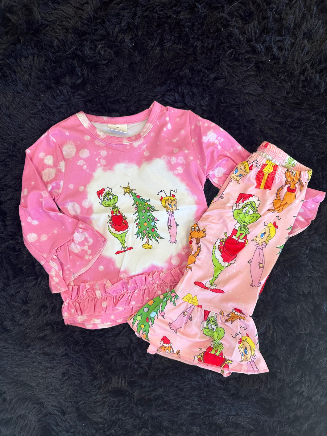 girls pink grinch set