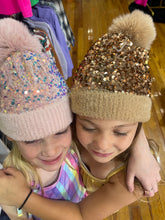 Load image into Gallery viewer, Girls sequin beanie
