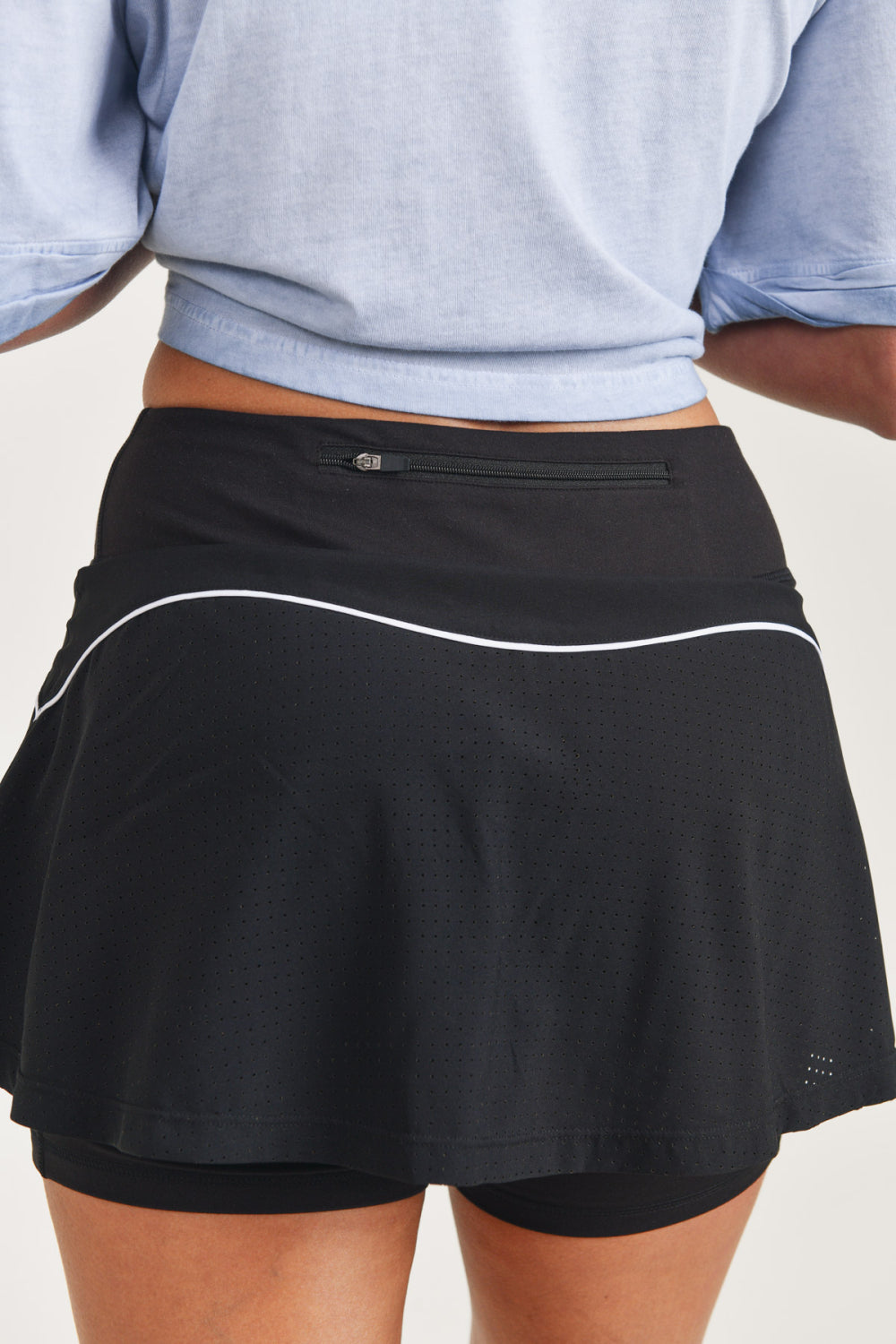 wave accent skort