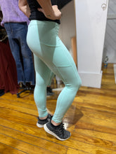 Load image into Gallery viewer, Rae Mode pocket leggings
